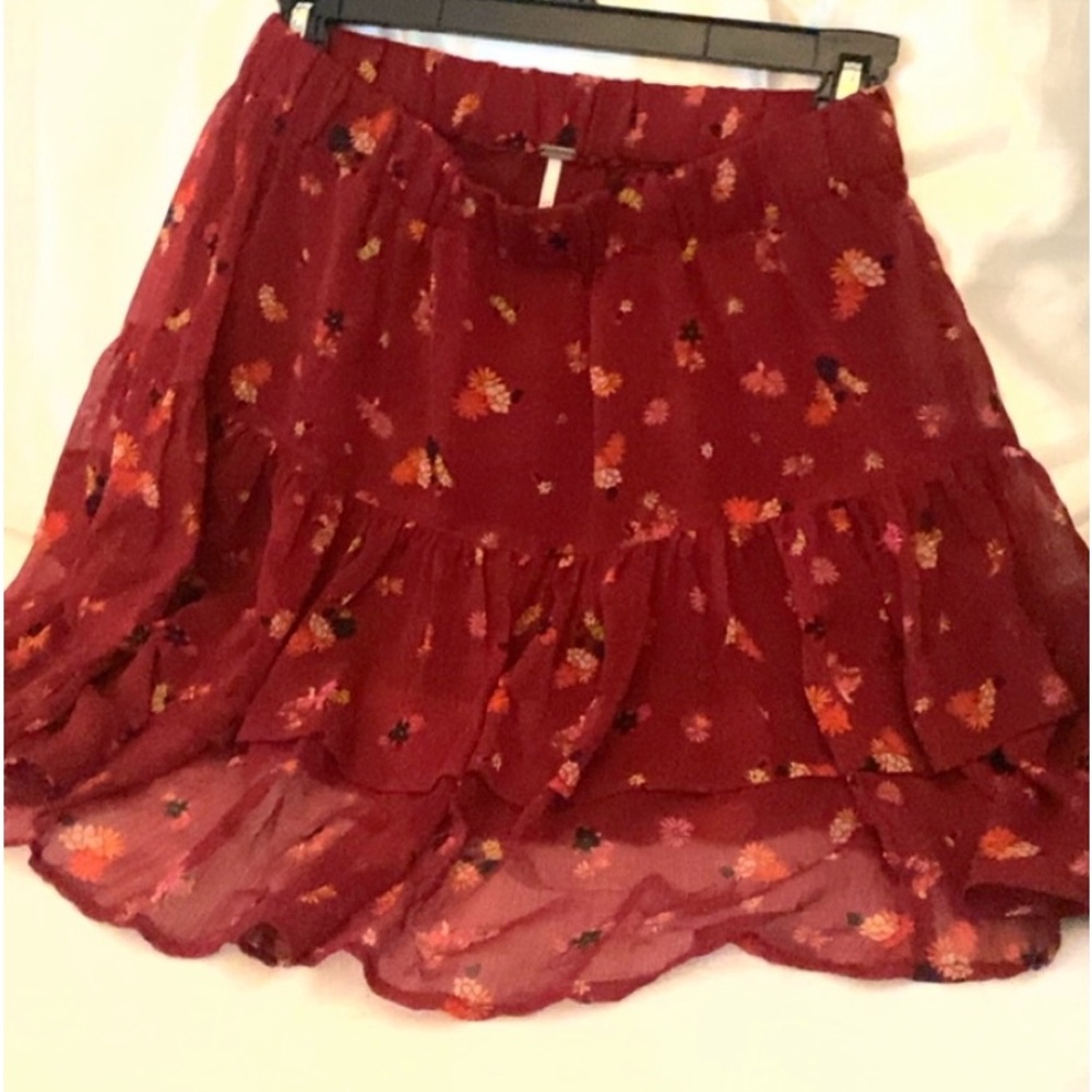 FREE PEOPLE SKIRT Sz SMALL ~ knee length